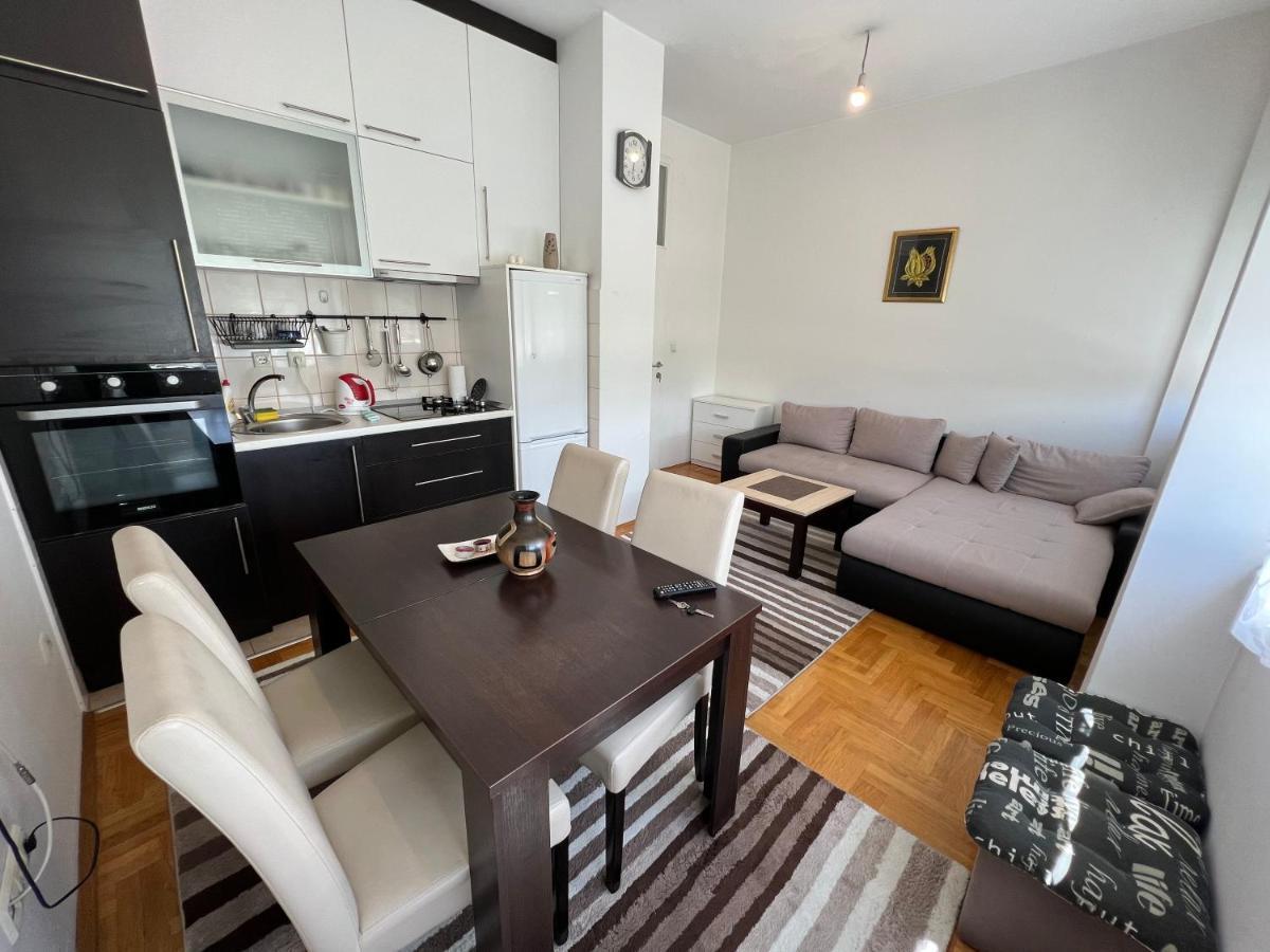 Jimmy'S Apartment Sarajevo Luaran gambar